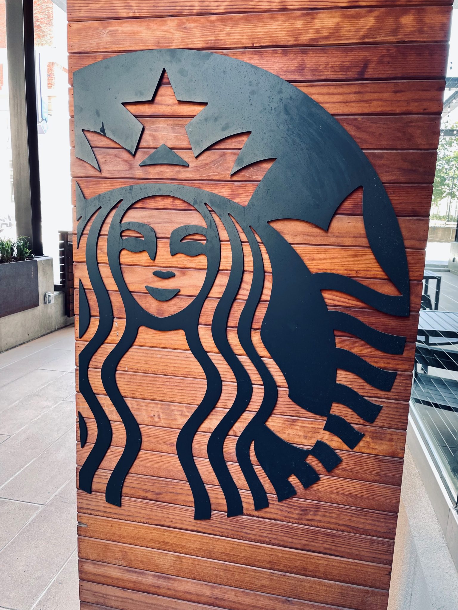 The Deleted Ari Kytsya Starbucks Video Everyone Wants To See