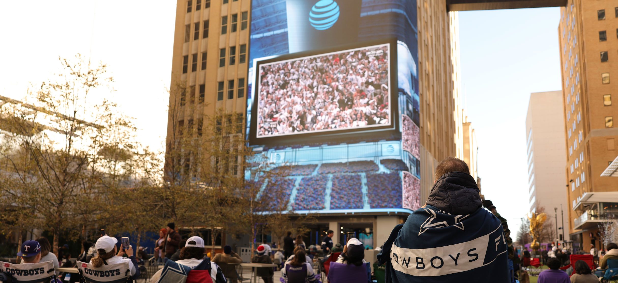 Background image for Dallas vs. Tampa Bay